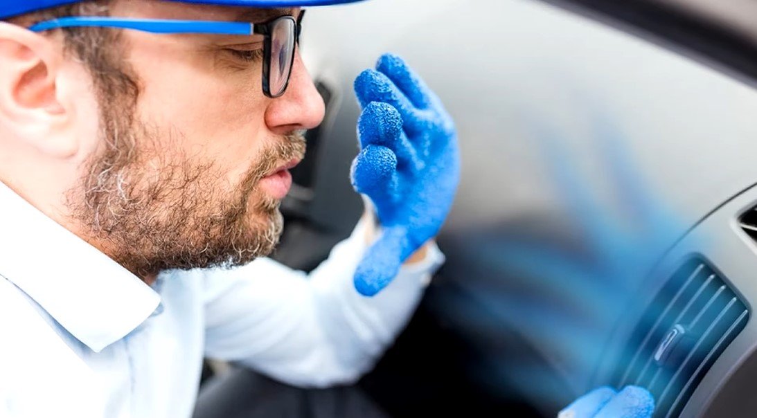 A-Sweet-or-Chemical-Smell-After-Driving