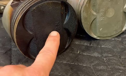 Carbon-Deposits-and-Combustion-Chamber-Hot-Spots