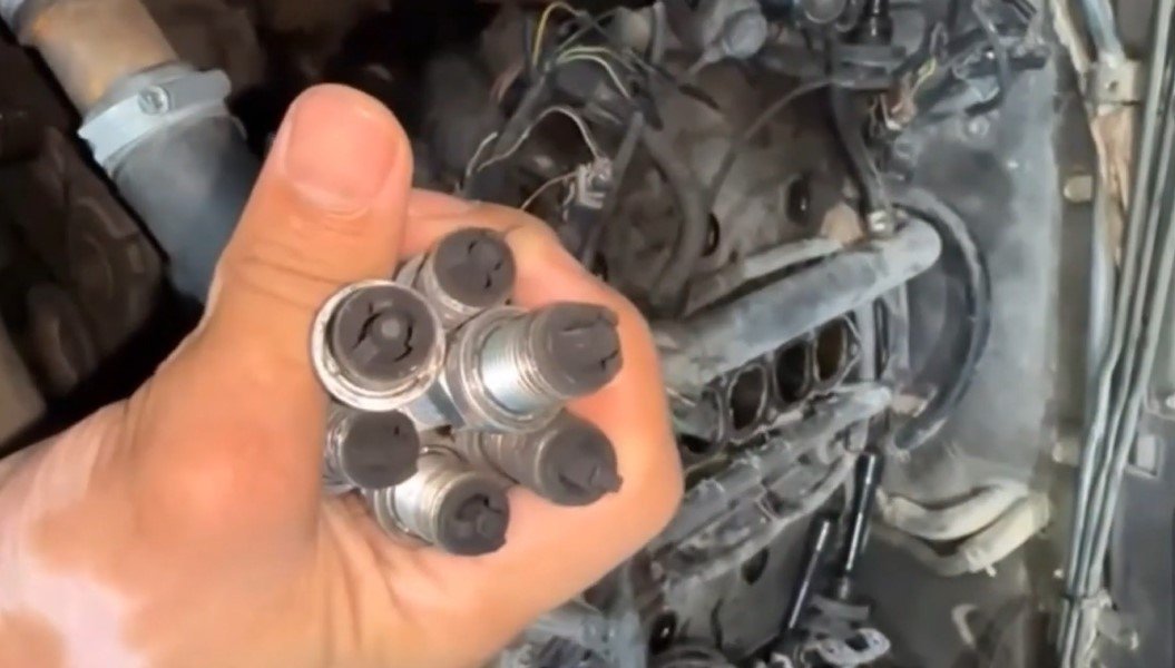 Ignition-Timing-and-Spark-Plug