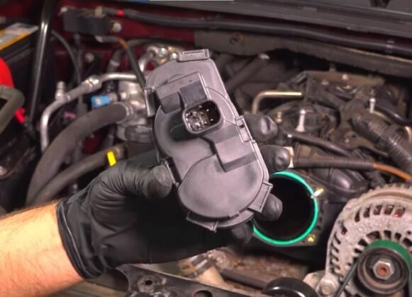 RPM Fluctuating While Driving? Causes, Fixes & Prevention Tips